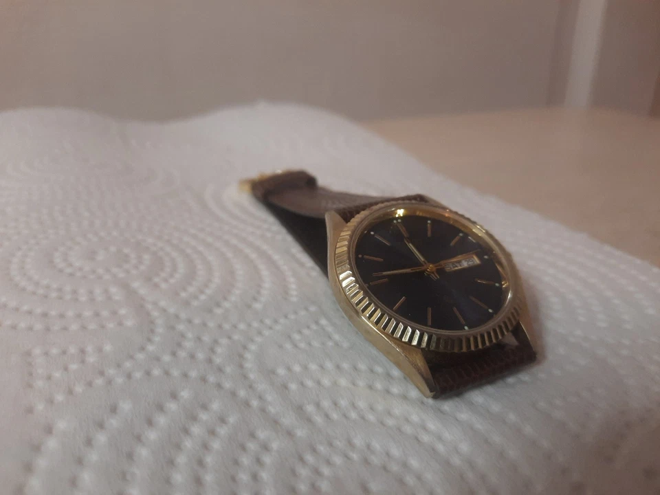 Reloj Citizen Modelo 6100- R00391- RC Foto 4 de 4