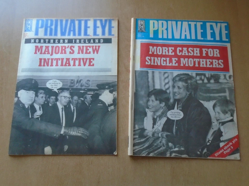 Private Eye - 25 different issues from between 1993 & 1994. See pics below. - Image 2 of 4
