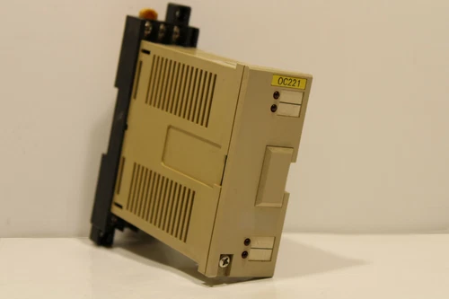 Omron 3G2A3-OC221 I/O Device