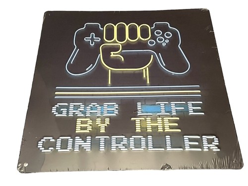 Open Road Grab Life By The Controllers Metall geprägtes Gamer Man Höhle Schild 9”x9” - Bild 2 von 4