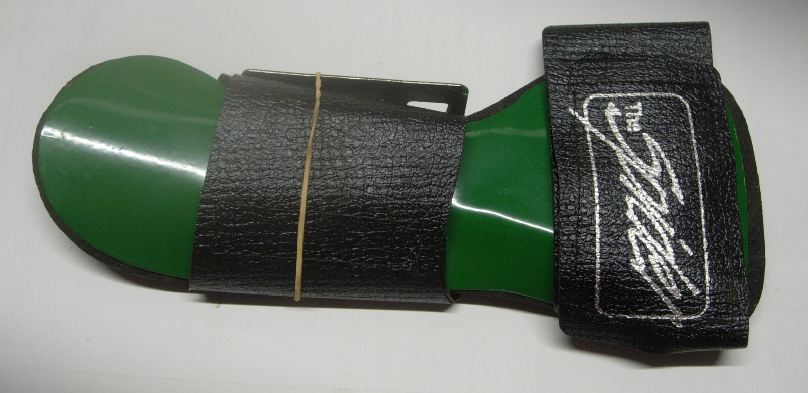 LHS The SPIDER - Cobra Products of America Left Hand SMALL Bowling Wrist Support