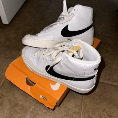 Nike Blazer Mid 77