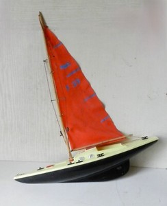 CIJ ANCIEN 1/43 #5,76A VOILIER TYPE 430 SUR REMORQUE BON ETAT