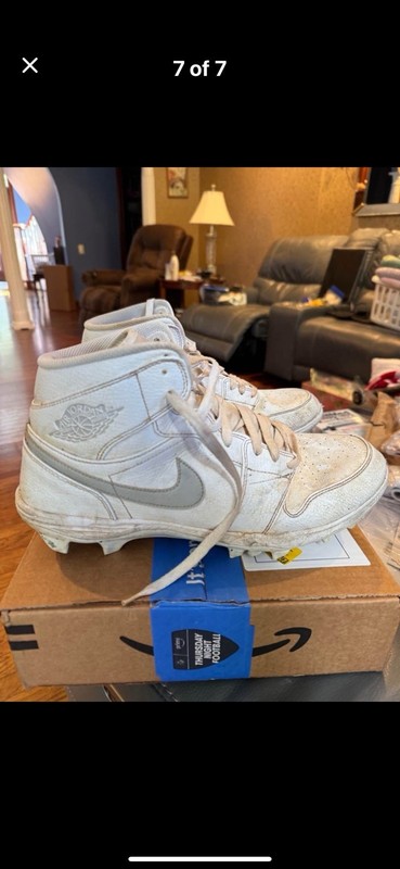 air jordan football cleats size 13 mens