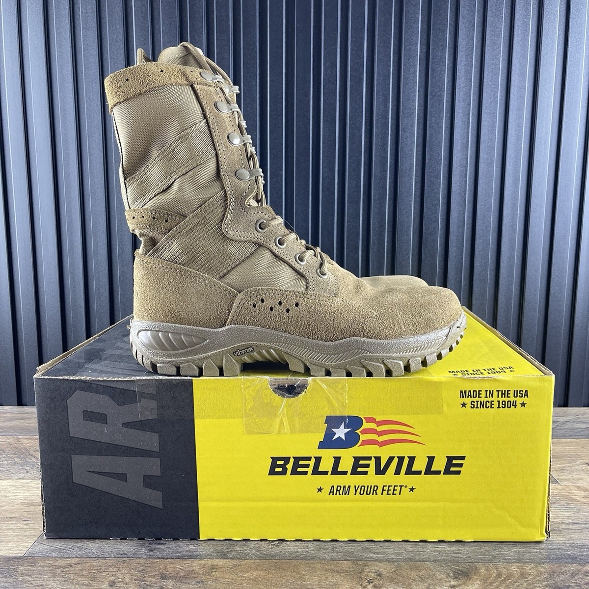 Belleville Ultra Light Assault Size Wide Coyote Brown Military