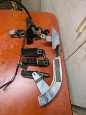 1986 Kawasaki En450 LTD 454 OEM  FRONT RIGHT LEFT FOOT PEG MOUNT REAR SET BRAKE