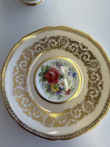 Vintage Paragon Bone China A248/8 Sm Teacup Cup Saucer Set Gold Floral England - Picture 2 of 9