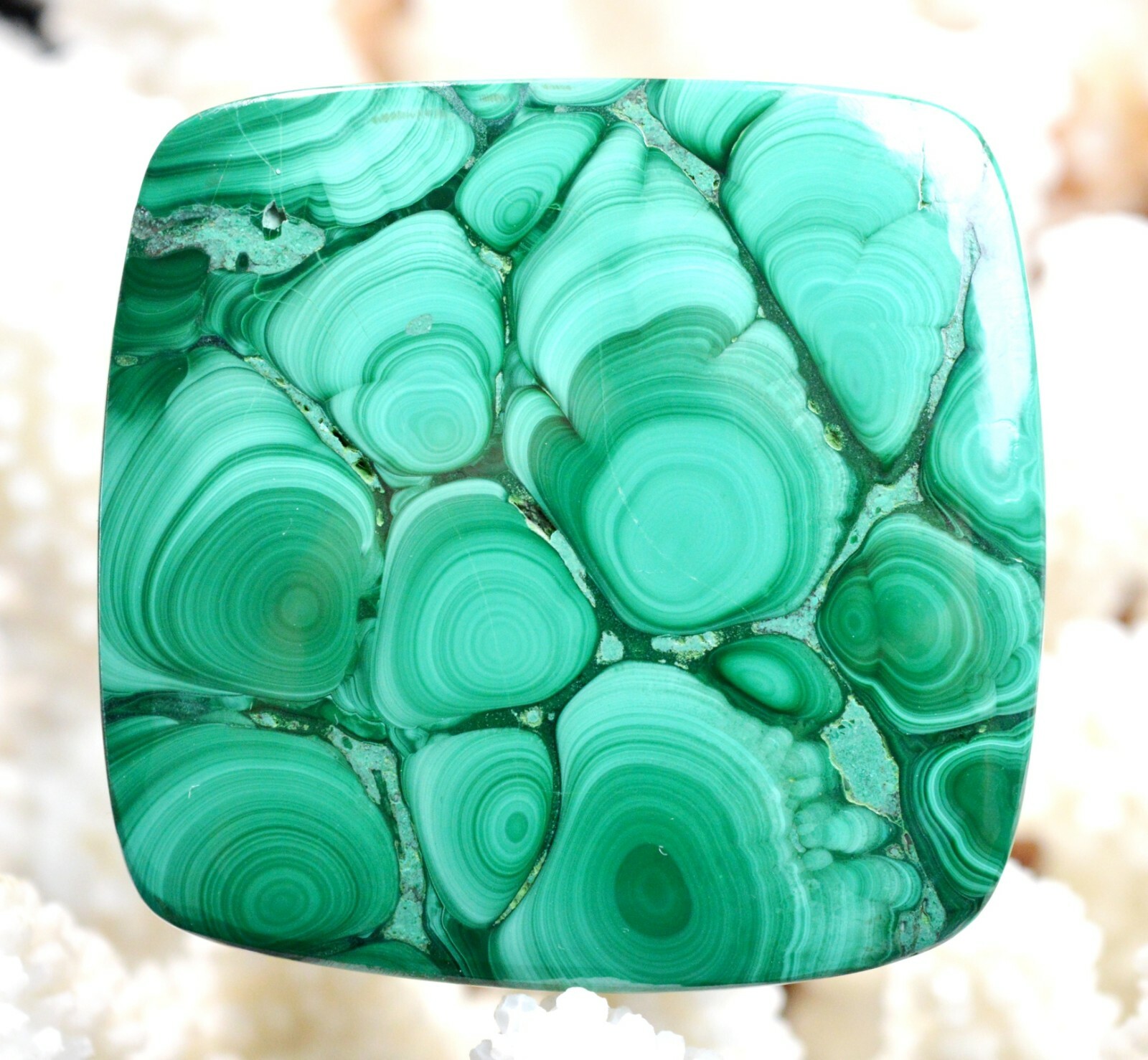 Cabochon en malachite naturelle du Congo de 262 carats pour création de bijoux - Réf Y94