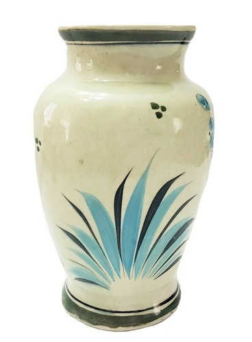 VINTAGE BEAUTIFUL HAND PAINTED VASE SIGNED GREEN & YELLOW FLOWERS BLUE DESIGN 8" - Picture 12 of 12