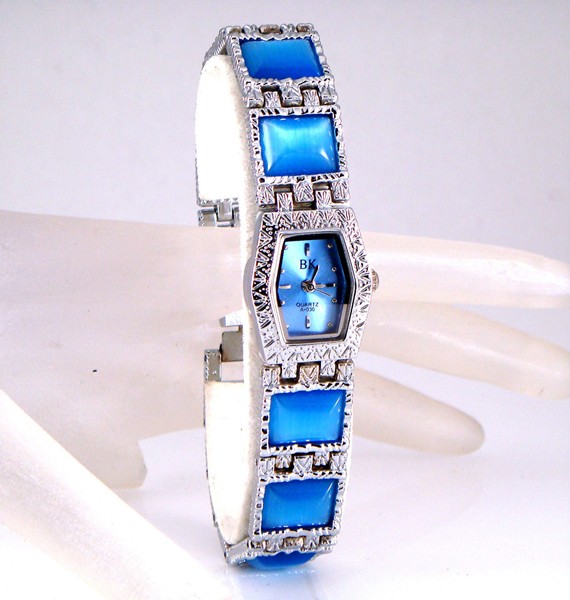Montre Geneva Plaqué Argent - Cadran Chat électrique, Bracelet Mince Rétro