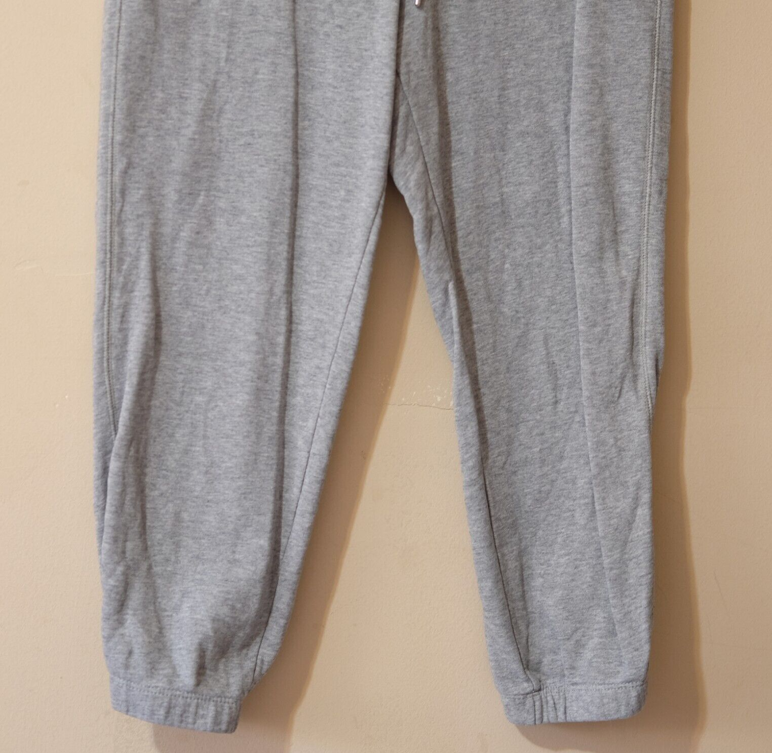 Nike Sweatpants Joggers Capri Junior's M Nike RN#56323 CA#05553 Grey  #p48-77 – ASA College: Florida