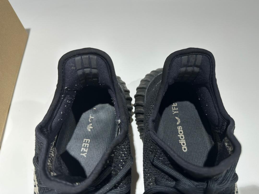 adidas gazelle silver green womens Yeezy 350 V2 Oreo
