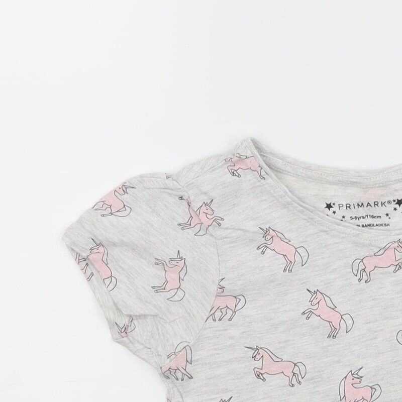 Primark Girls Grey Cotton blend T-Shirt Size 5-6 Years image 3