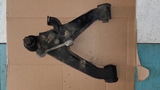 Triangle de suspension Mitsubishi PAJERO