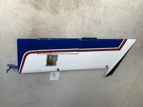 Beechcraft Baron 95-B55 Rudder 95-630000-607