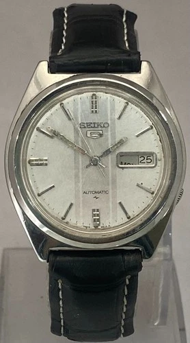 Vintage Casual Seiko5 Silver Dial "Day/Date" 7009 Automatic Watch Leather Strap