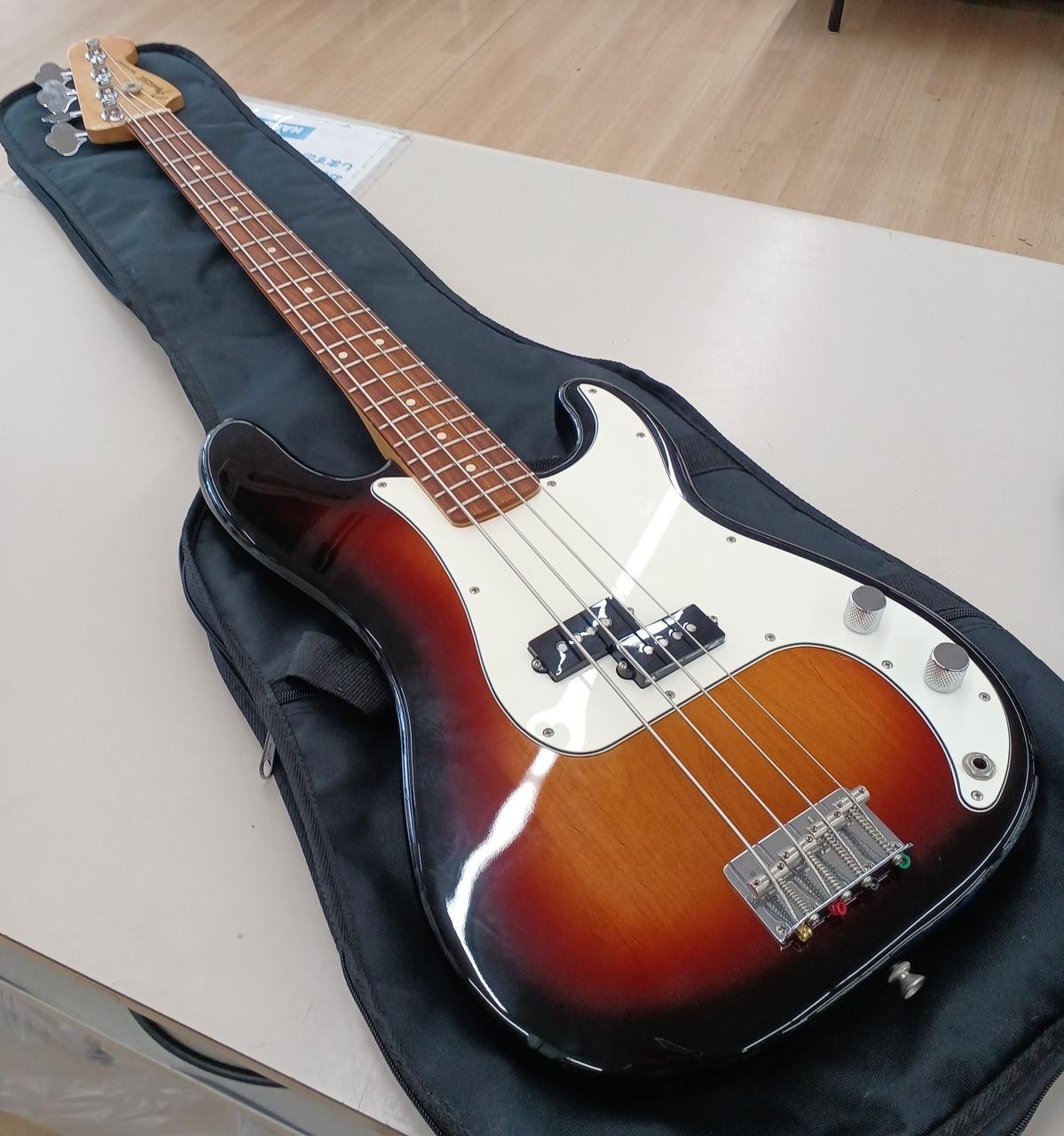 Fender Player Precision Bass PF Electric Bass Guitar