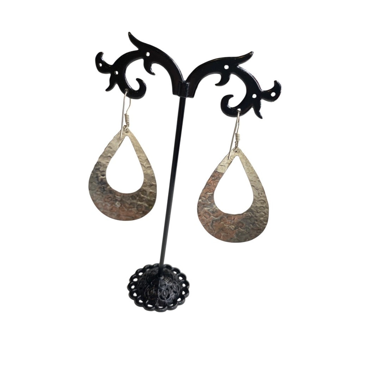 Silvertone Hammered Pierced Fishhook Earrings Lig… - image 5