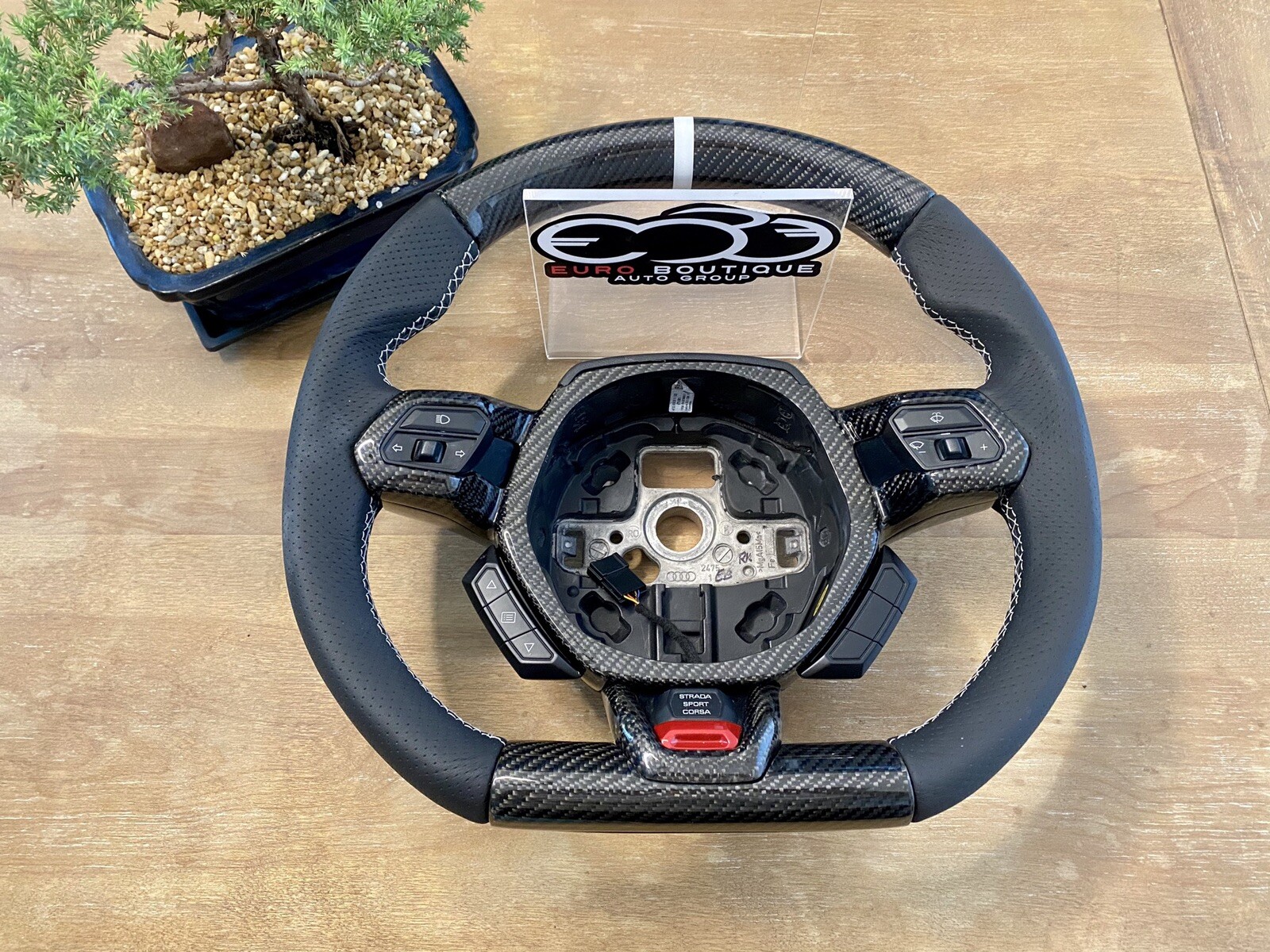 Lamborghini Bespoke Huracan Carbon Fiber Steering Wheel with Premium Leathers