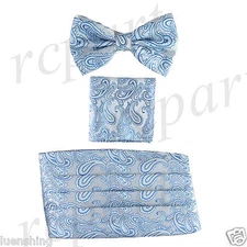 New In Box Brand Q Paisley Cummerbund Bowtie Hankie Set Wedding Prom Turquoise