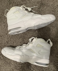 air max 2 uptempo 94 triple white
