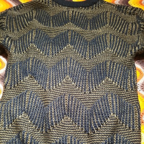 Vintage Bask Fall 1990 Collection Sweater Mens Medium Black And Gold Chevron - Picture 7 of 8