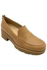 Naturalizer Women's Darry Lug Sole Heeled Loafer Toffee Brown