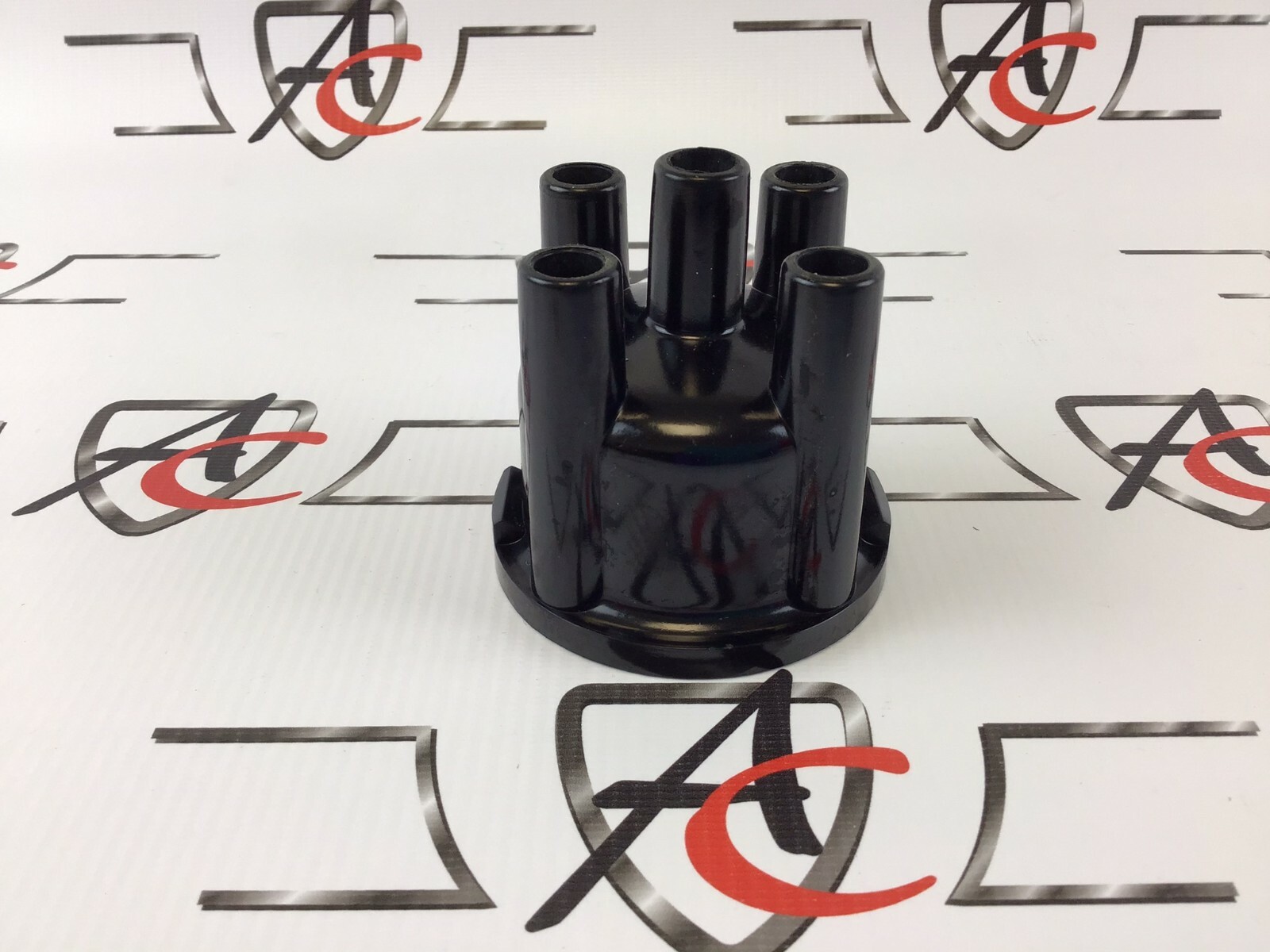 Distributor Cap Alfa Romeo Alfasud Sprint 33 75 116 115 OEM Ref 60749768