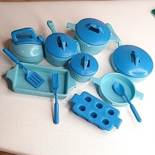 1984 Mattel 9119 15 BLUE POTS PANS COOKWARE KETTLE Barbie Dream Kitchen House