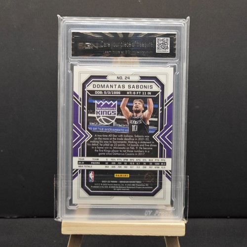 2021-22 Obsidian Domantas Sabonis Electric Etch Yellow Flood #24 04/10 BGN8.5 - Picture 2 of 4