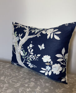 Featured image of post Laura Ashley Queensbury Midnight : Mõõdud w53cm l10m värv midnight matt finish materjal woven paper mustri kordus 64cm.