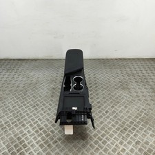 TOYOTA CAMRY XV70 Mittelkonsole 58810-33420 2,5 Benzin 154 kW 2021 33043061