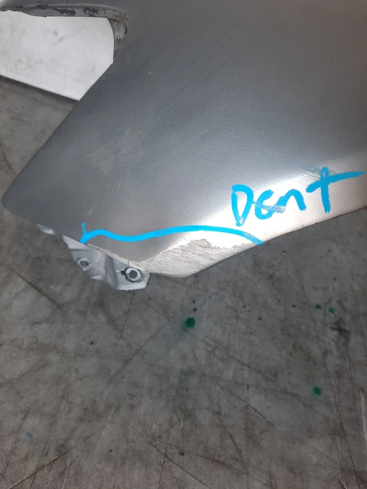 2001-2005 LEXUS IS300 LEFT FENDER SHELL COVER PANEL OEM Foto 4 de 4