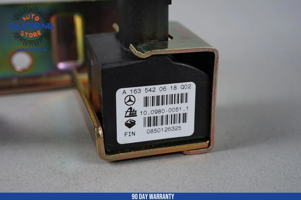 98-03 Mercedes W164 ML320 ML430 ML55 Lateral Acceleration Sensor 1635420618 OEM - Image 2 of 4