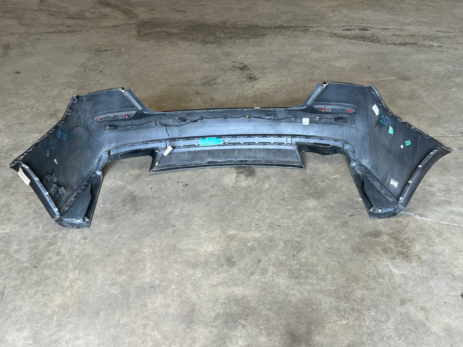 ⭐2014-2017 MASERATI QUATTROPORTE COMPLETE REAR BUMPER COVER PANEL OEM LOT2638