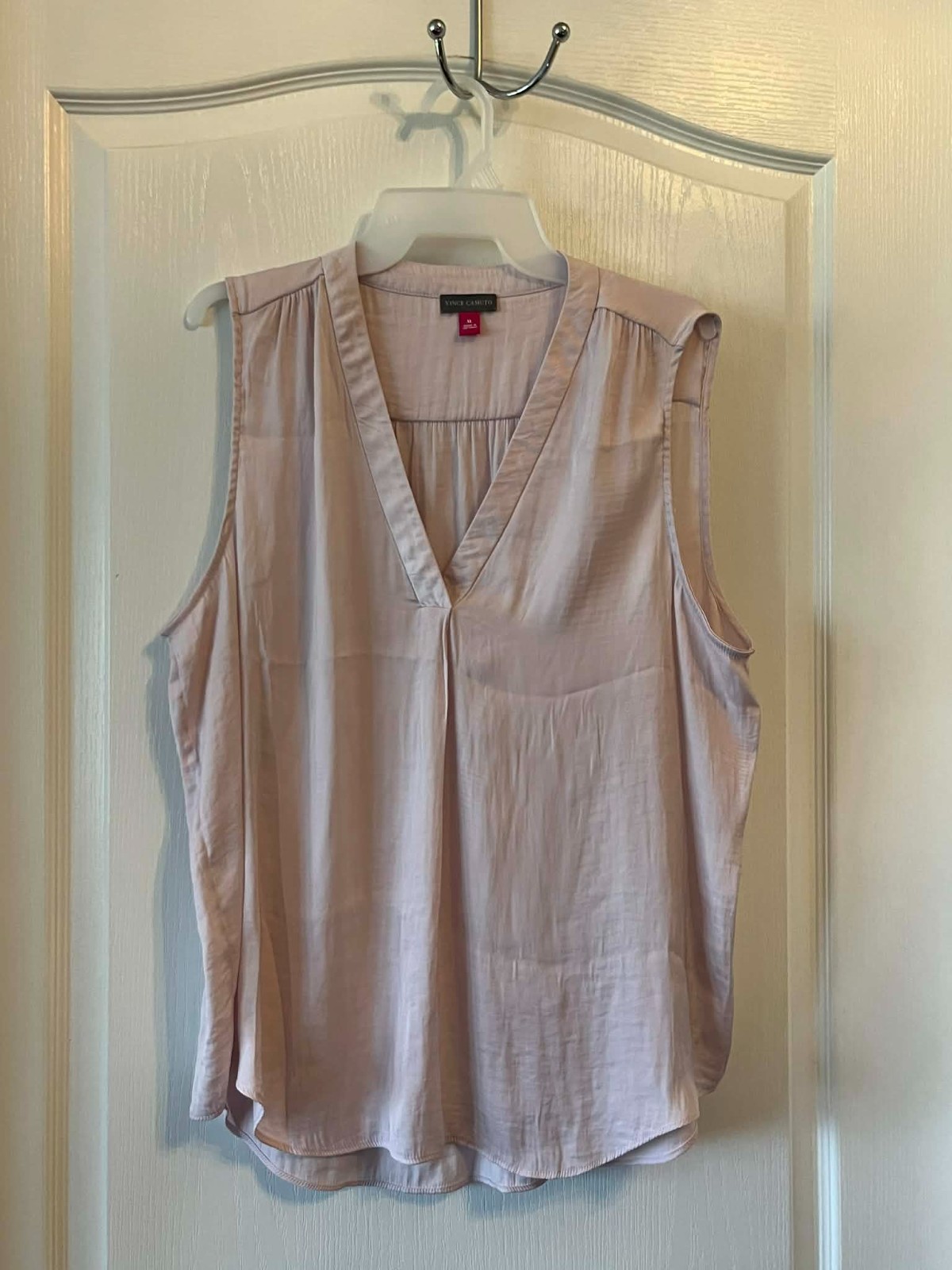 Vince Camuto Sleeveless V Neck Blouse Women's size XL Pink