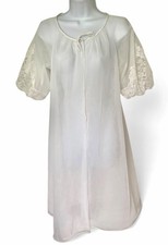 Vtg 60s Sheer Chiffon Peignoir Robe Size 30/ S Embroidered Lace Short Sleeve Wow