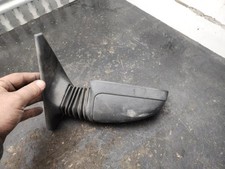 Retroviseur gauche (ou coque) Peugeot 205