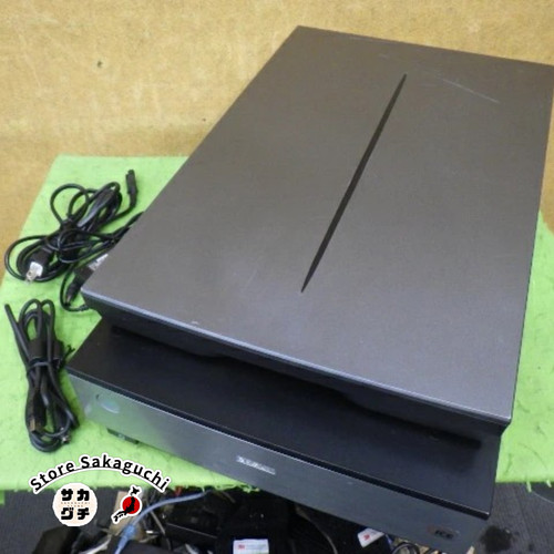 Epson GT-X980 Flachbettscanner 6400dpi Film Foto Scannen kein Filmhalter...