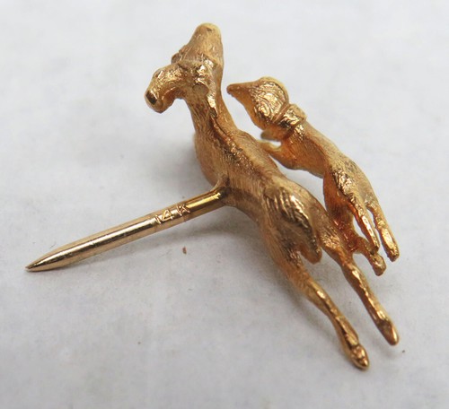 VINTAGE 14K GELBGOLD JAGDHUND JAGT EINEN HIRSCH ANSTECKNADEL - Bild 5 von 6