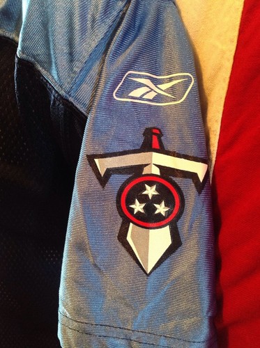 NFL Reebok Tennessee Titans VINCE YOUNG Jersey Youth XL Mens S Throwback - Picture 4 of 6