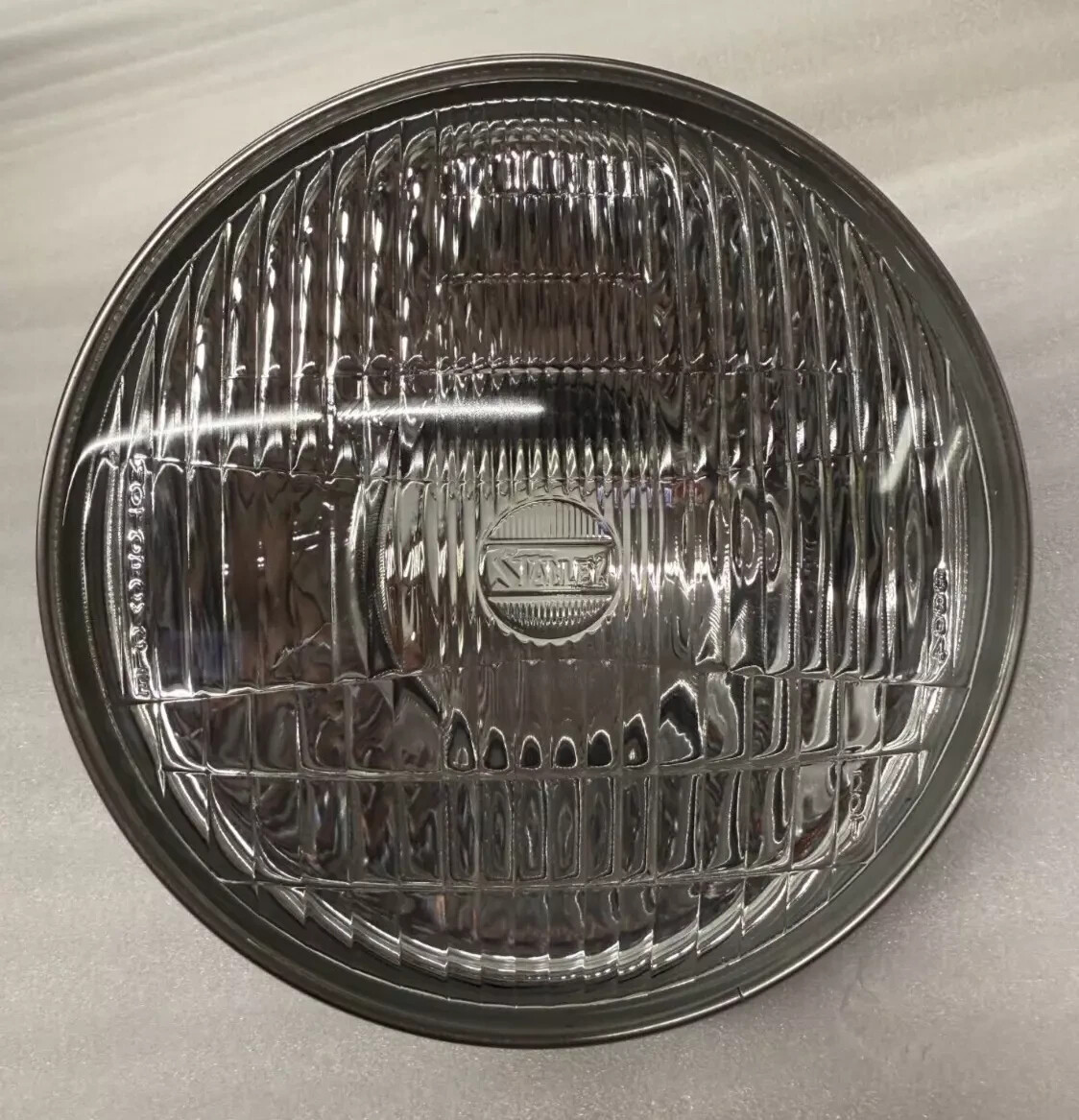NEW 99 Kawasaki VN 1500 G Vulcan Nomad Headlight Bucket Lamp Lens