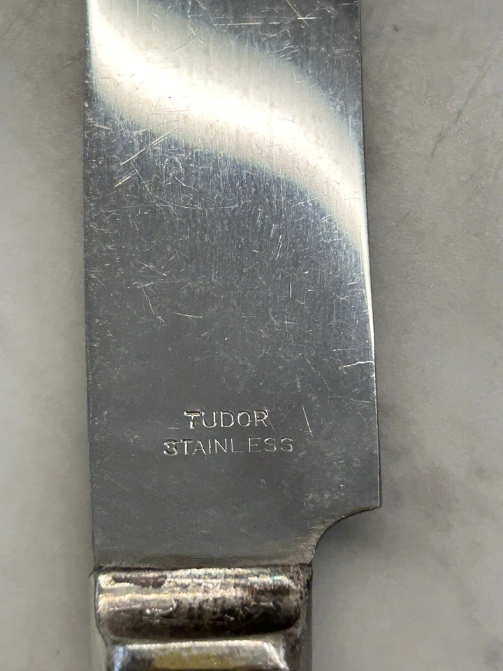 Juego completo de cubiertos Oneida Royal York Tudor Silver Plate 52 piezas Foto 2 de 4