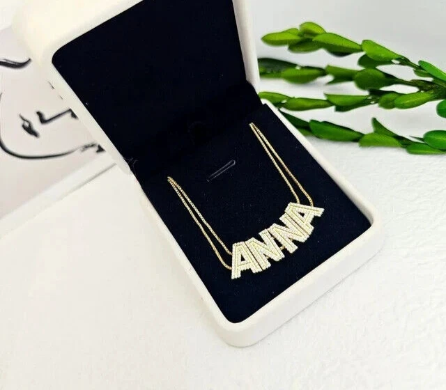 Collar de letras de circonita cúbica con nombre personalizado joyería de doble cadena Foto 2 de 4