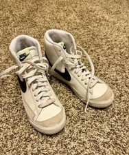 youth nike shoes