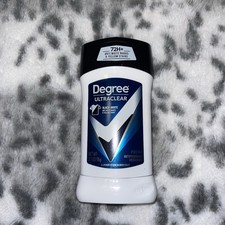 Degree Men UltraClear Black  White Fresh Antiperspirant Deodorant, 2.7 oz