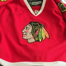 Reebok Chicago Blackhawks Kane Autographed Original Red L/XL Hockey Jersey