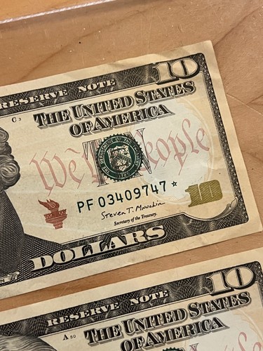 $32 WORTH OF STAR NOTES 2013 2017 2021 - TWO $10s, ONE $5, and SEVEN $1s - Picture 2 of 18