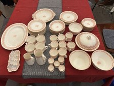 GRAINGER Worcester Antique Breakfast Service 19th Century - 59 Pieces