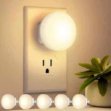 FOLKSMATE LED Night Lights Plug into Wall 5-Pack Plug in Night Light with Auto